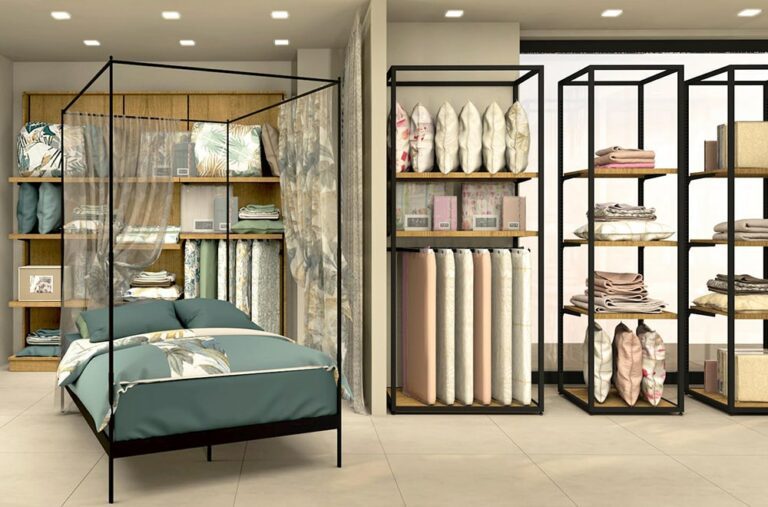 Arredo negozi casalinghi: progettazione in stile moderno a cura di Spettacolo Design